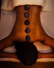 Massagem de Pedras Quentes