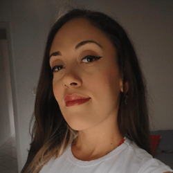 Virgínia Delboni