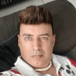 Tarólogo Luciano