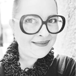 Vanessa Scarpin I Psicanalista
