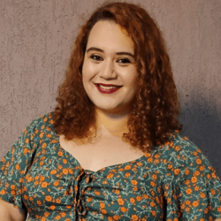 Larissa Moura Terapeuta Integrativa