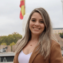 Marina Letícia dos Santos