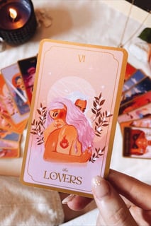 O que devo fazer para atrair um amor verdadeiro?