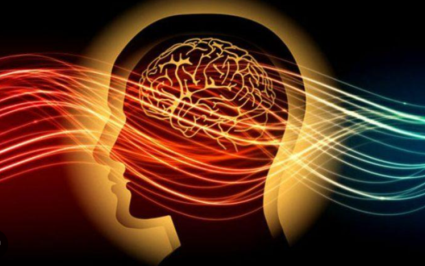 Faz tempo que você está solteira(o)? Faça uma sessão de Reprogramação para atrair um novo amor