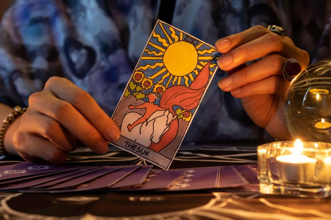 Leitura de Tarot – Conexão e Orientação para sua Jornada