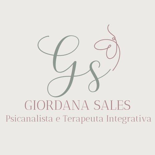 Psicanalista e Terapeuta Integrativa (Terapia Floral e Aromaterapia)